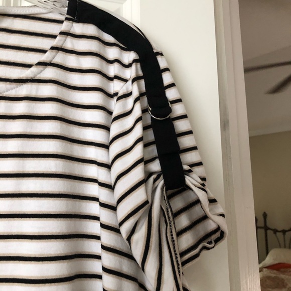 Chico’s Size 3 (Misses 16/18) White Striped Knit top - Picture 3 of 8